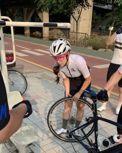 cyclistkoreanwoman.jpg